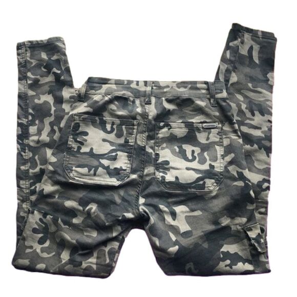 Kancan Green Camo Jeans Size S - Picture 1 of 3